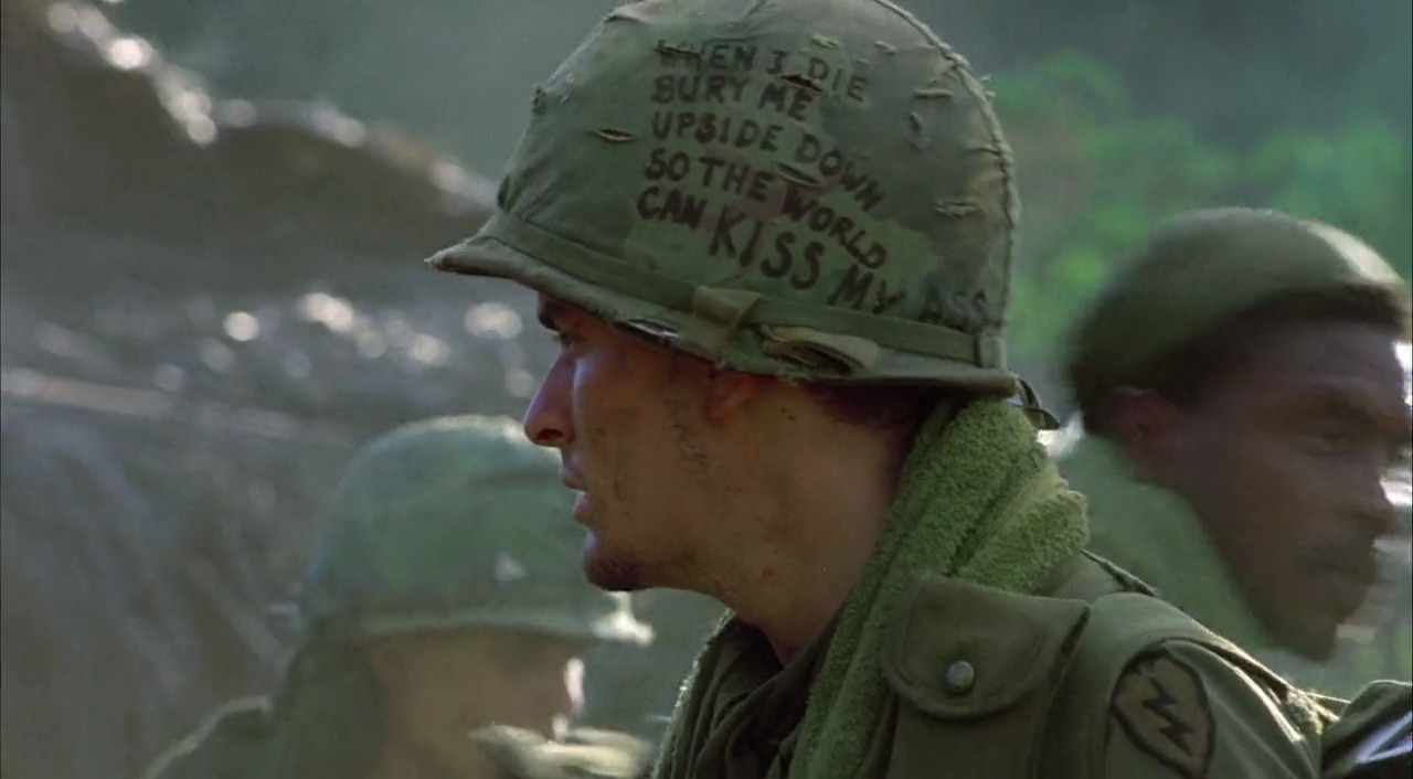 Кадр из фильма Взвод